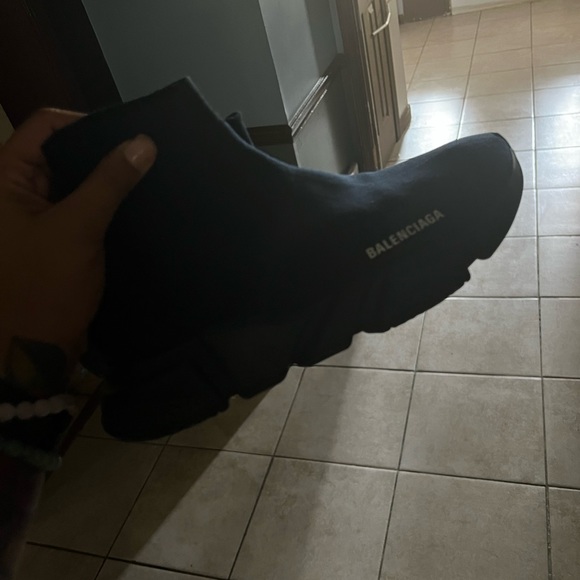 Shoes - Picture 2 of 2